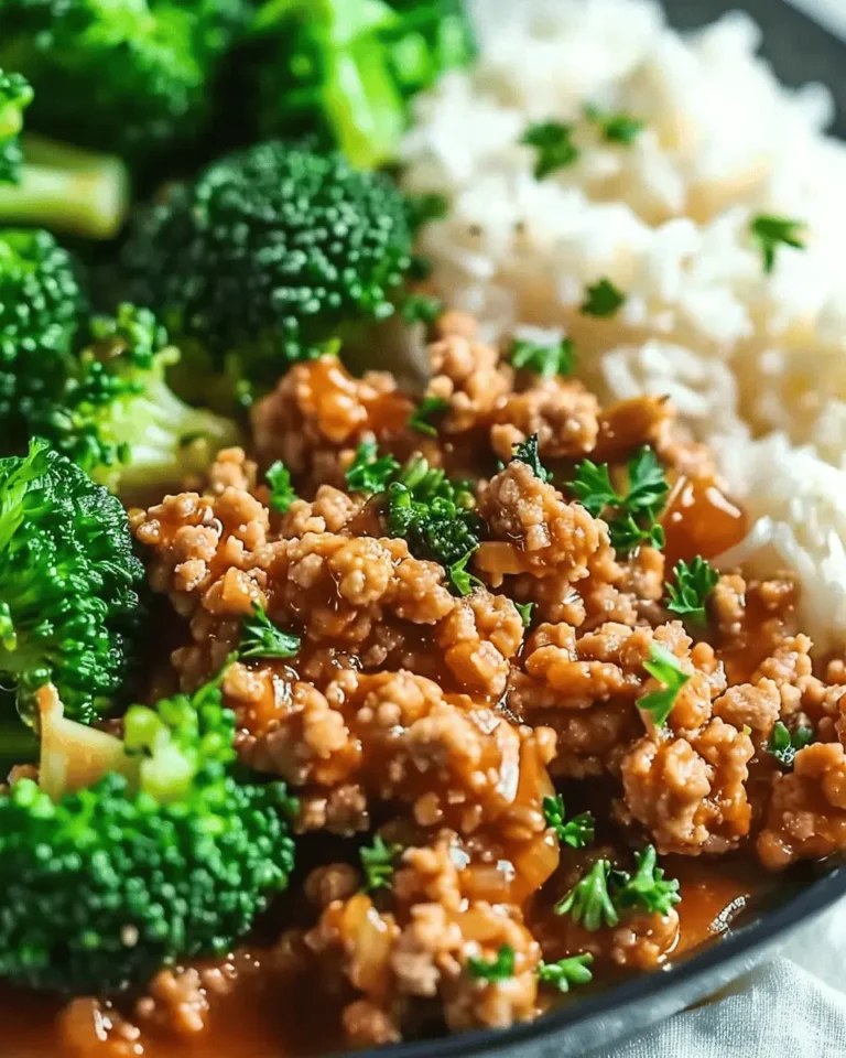 Sweet and Spicy Ground Turkey & Broccoli Bowls: An Incredible, Flavorful 7-Ingredient Weeknight Meal